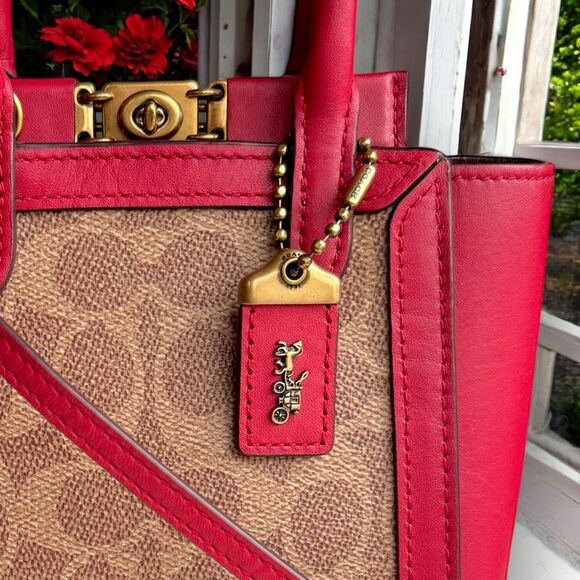 🍎 Coach 1941 Troupe Tote 16 in Signature Canvas & 1941 Red / Brass MSRP $425 - Picture 7 of 16